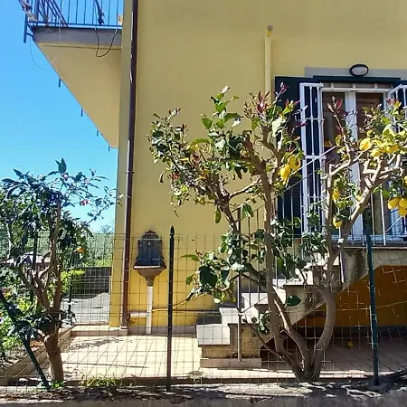 Marien House * La Spezia